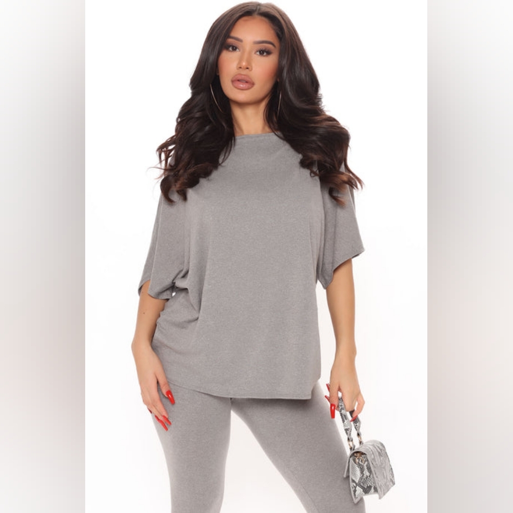Gray Off-Shoulder Top and Leggings Set (XL) - Picture 5 of 11